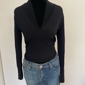 Zara Knit Black V-Neck Long Sleeve Top - Size Small